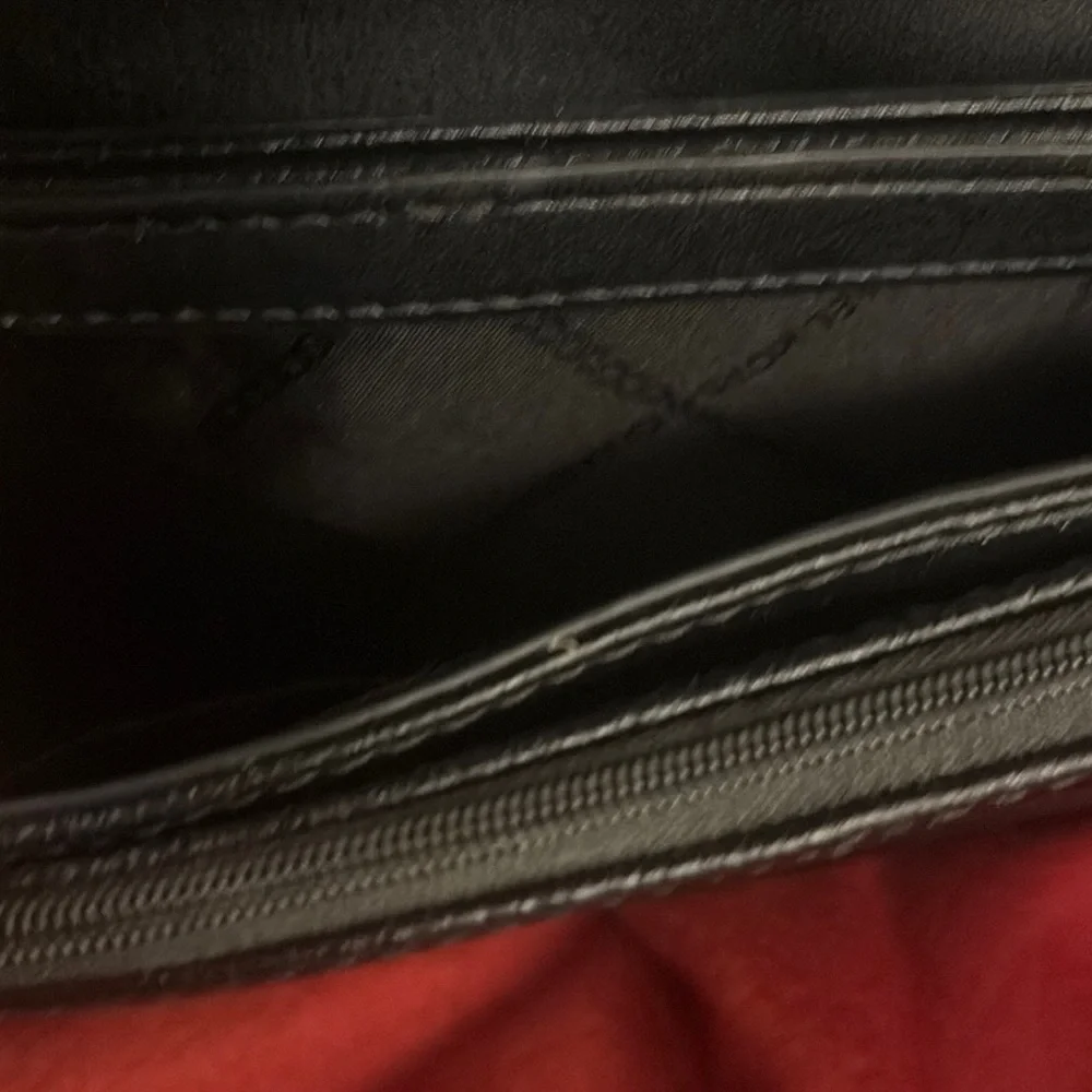Michael Kors Black Leather Crossbody Bag with Textured Finish - Picture 7 of 9